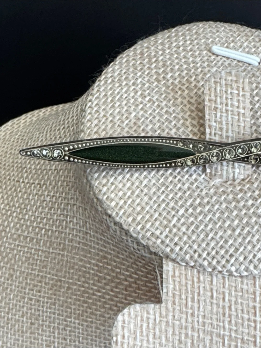 VTG Art Deco Style Marcasite Bar Brooch Pin - Silver Tone Green and Orange